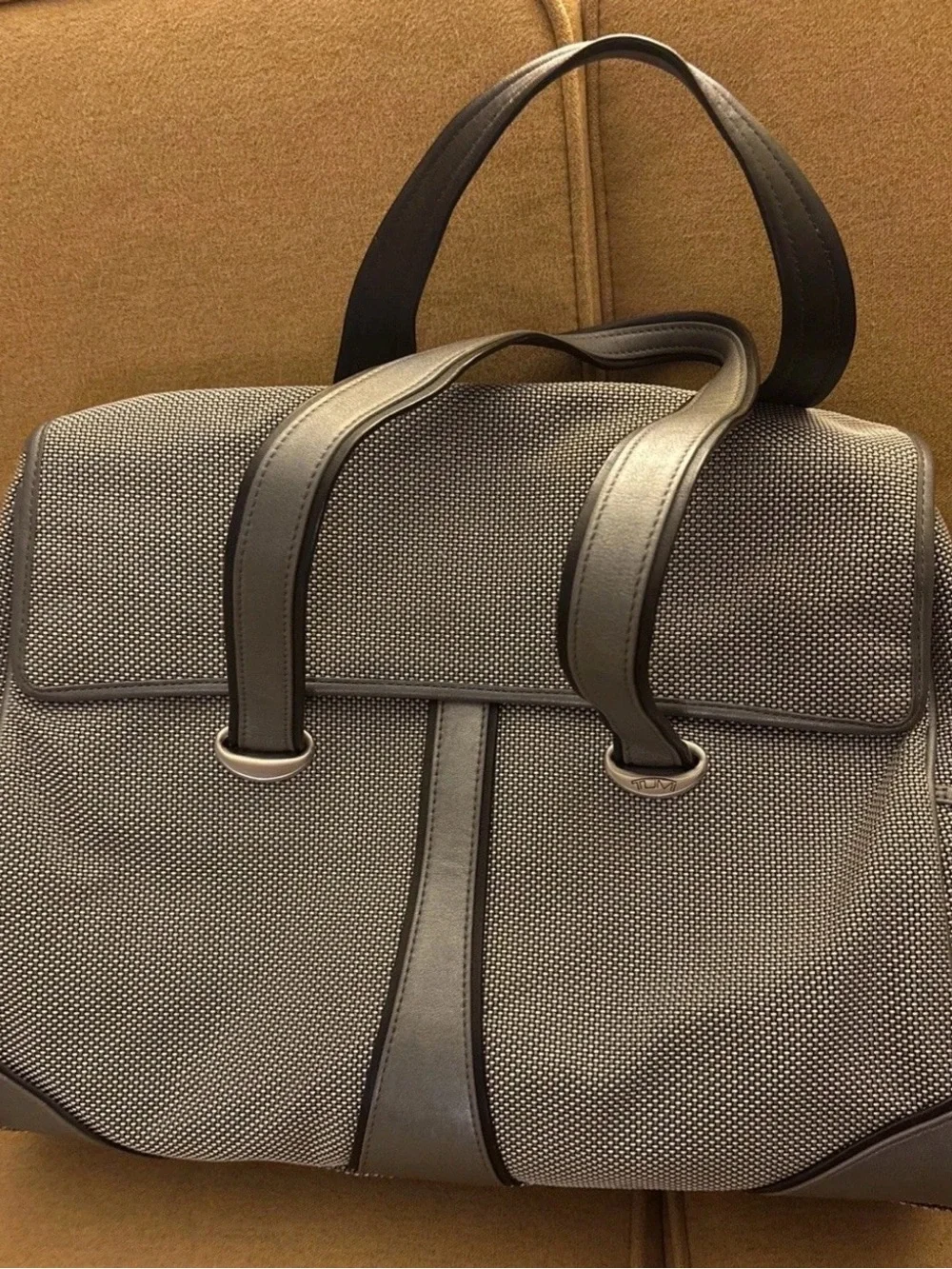 Tumi Grey Shoulder Strap Laptop Carrying Messenger Bag Briefcase & Coin Purse ID